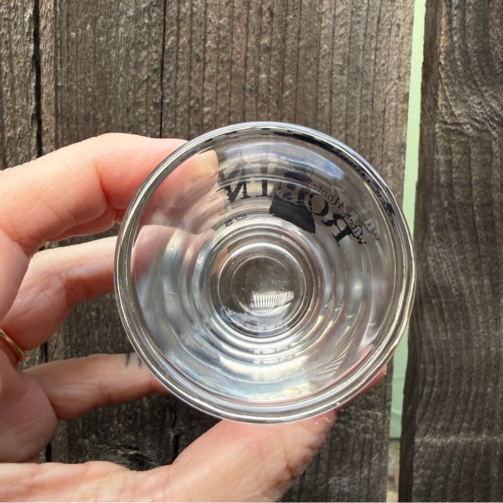 Rare Witch Hunter Robin Black Silhouette Shot Glass - Picture 4 of 7